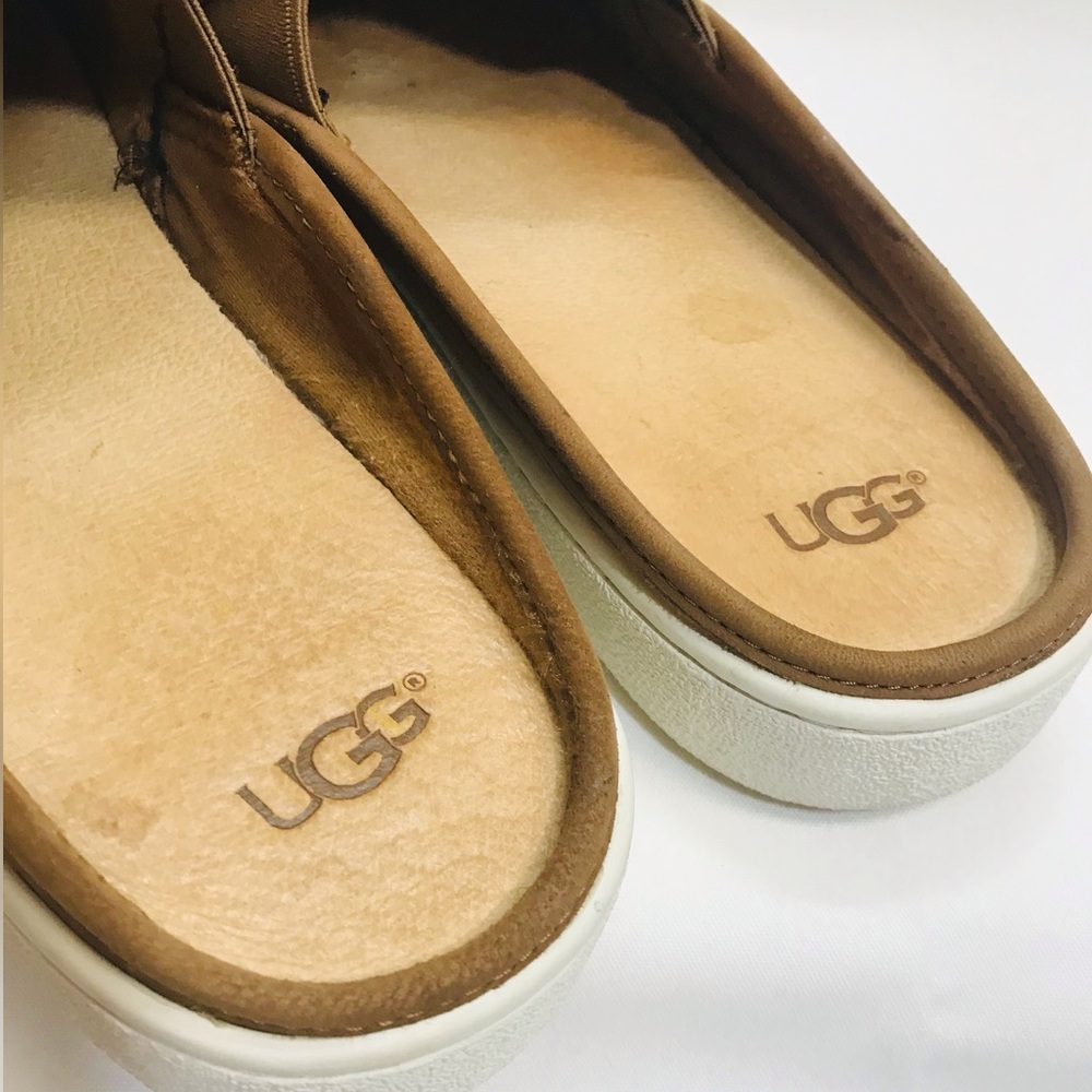 UGG Women’s Gene Sneakers Tan sz 9.5 - Picture 7 of 15